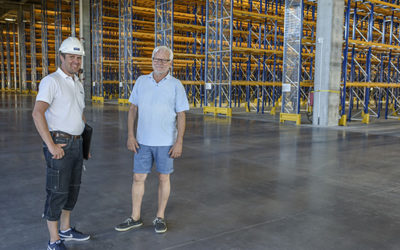 Stora mängder elmateriel till byggnationen av Rustas nya centrallager