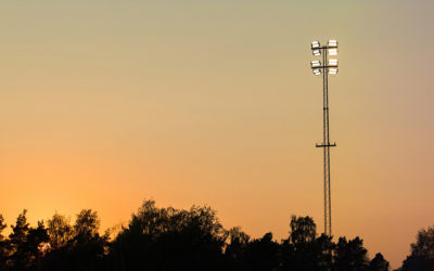 Strålkastare från Cebe lyser upp Torvalla IP